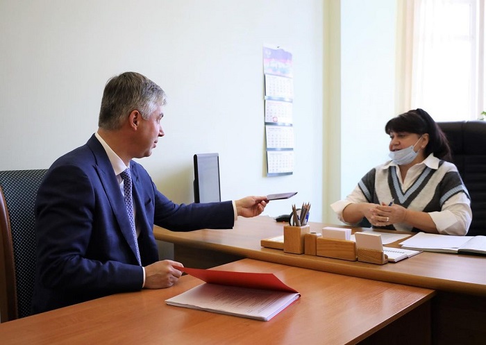 Глава администрации Ростова Алексей Логвиненко решил пойти на второй срок