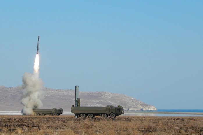 Береговые ракетные комплексы «Бастион» испытали в Крыму в рамках учений