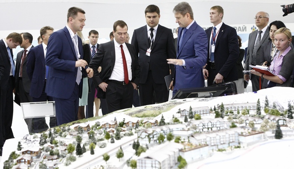 Тусовка чиновников: на что рассчитывает Краснодарский край на форуме «Сочи 2015»?