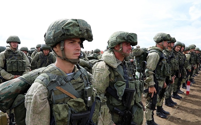 Военные подразделения ЮВО начали покидать Крым после тактических учений
