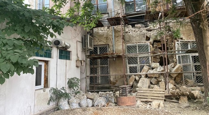 Следственный комитет проверит обстоятельства обрушения в здании филармонии в Симферополе