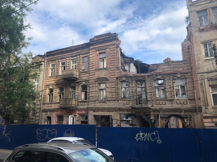 Власти Ростова хотят признать аварийными 624 здания в историческом центре