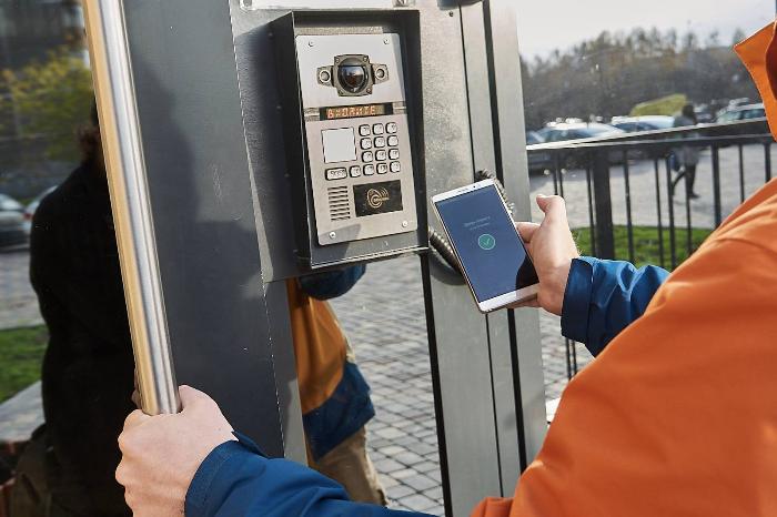 Чужие не войдут: в Ростове заработал первый домофон МТС с распознаванием лиц