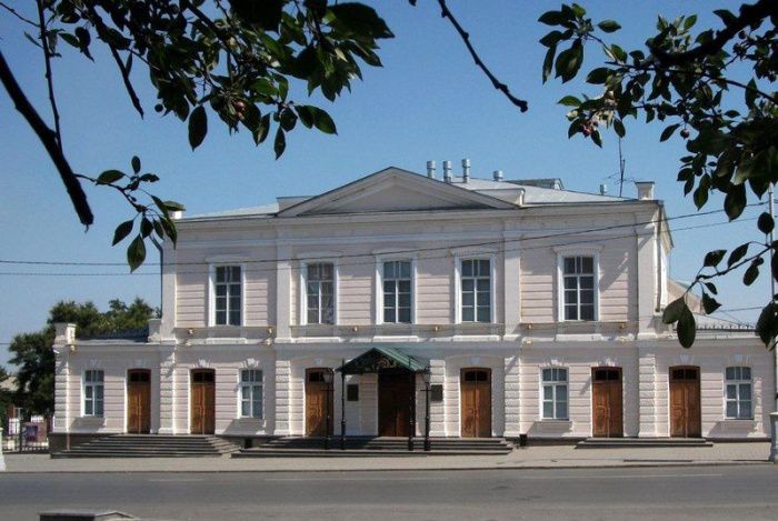 На реставрацию театра имени Чехова в Таганроге направят 575 млн рублей На реставрацию театра имени Чехова в Таганроге направят 575 млн рублей