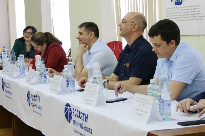 Состоялась защита дипломов первой группы тренеров по «нулевому травматизму» в «Россети Северный Кавказ»
