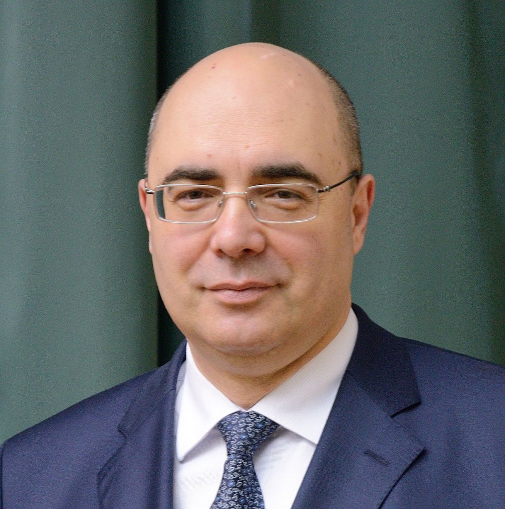 Ректор РостГМУ Сергей Шлык стал депутатом Законодательного Собрания Ростовской области