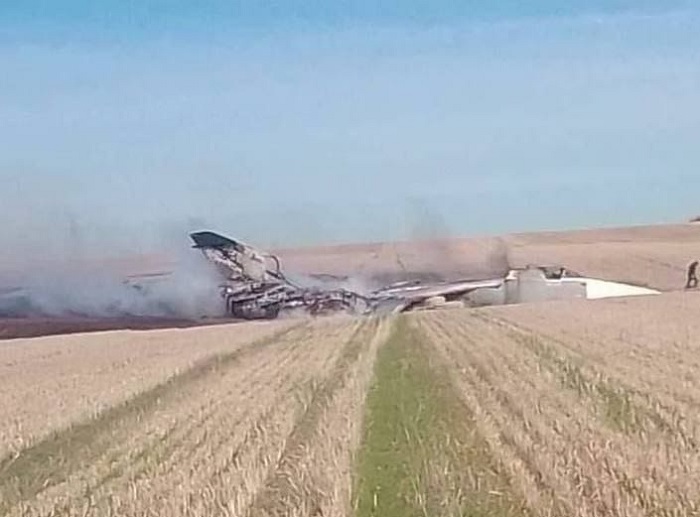 В Ростовской области потерпел крушение фронтовой бомбардировщик Су-24