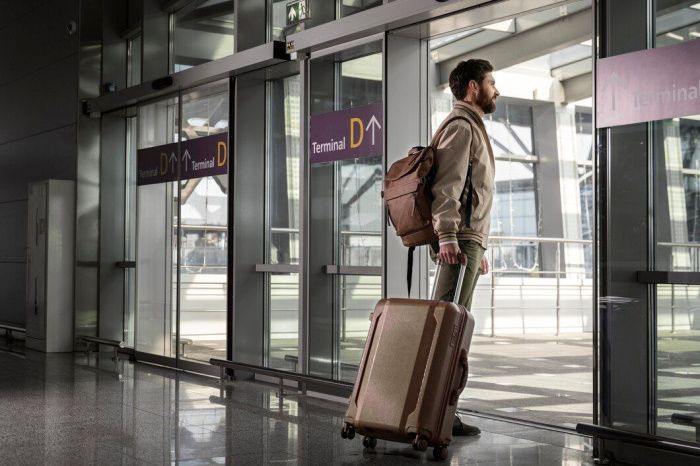 Аэропорт Сочи планирует принять 7 млн пассажиров летом 2024 года 