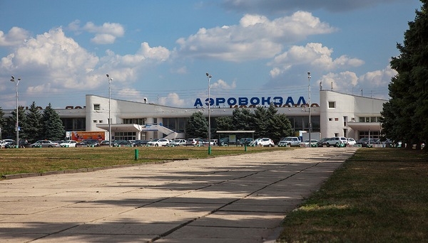 Из-за сообщения о бомбе в ростовском аэропорту задержаны несколько рейсов