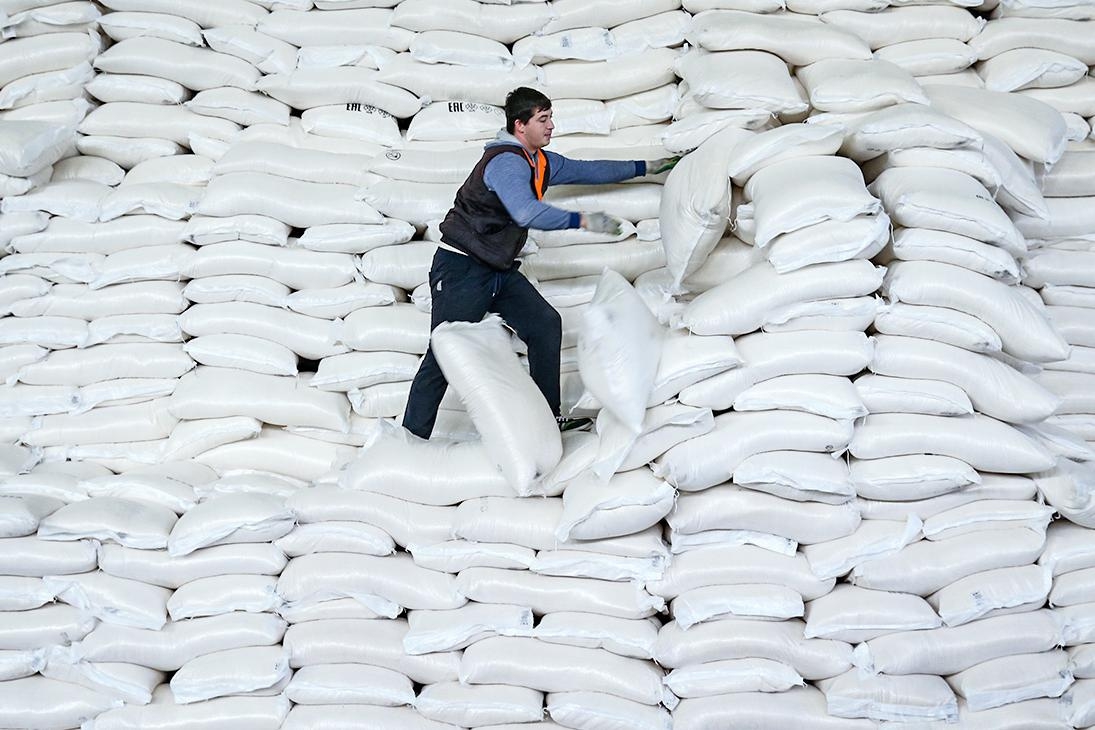 Слияние гигантов: агрохолдинг «Степь» купил крупнейшего в России продавца сахара