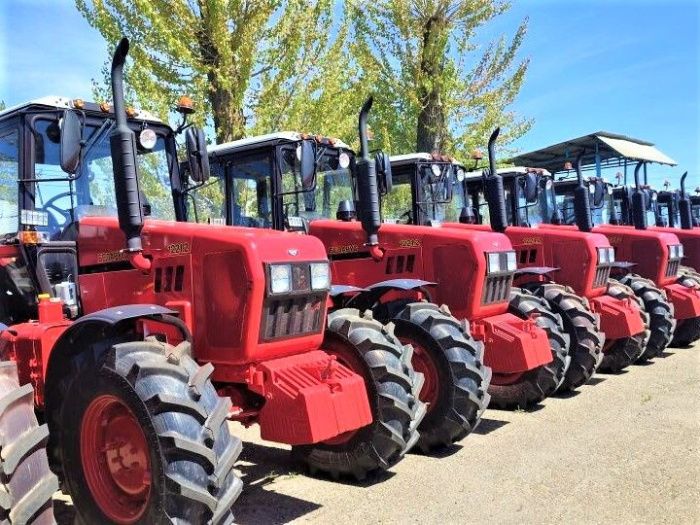 В 2023 году на предприятии в Староминском районе планируют произвести до тысячи тракторов