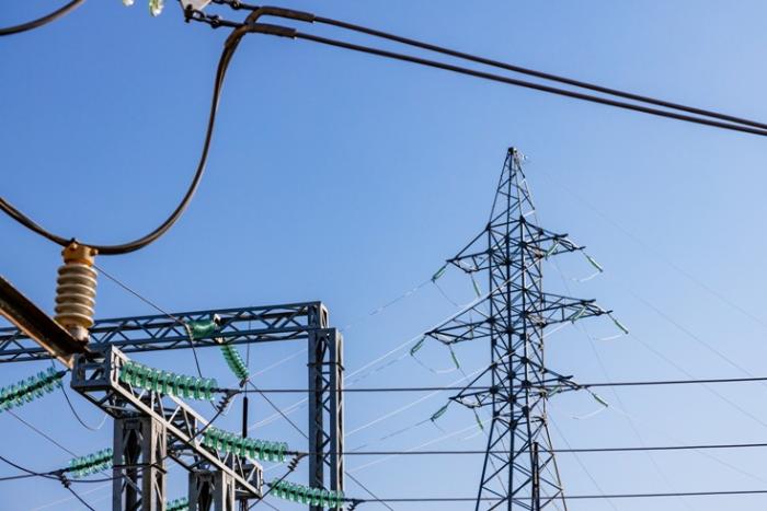 Долги ЖКХ-предприятий за электроэнергию препятствуют развитию электросетевого комплекса СКФО