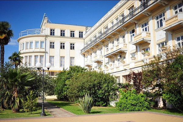 В Сочи за 21 млрд восстановят историческое здание гостиницы «Приморская»