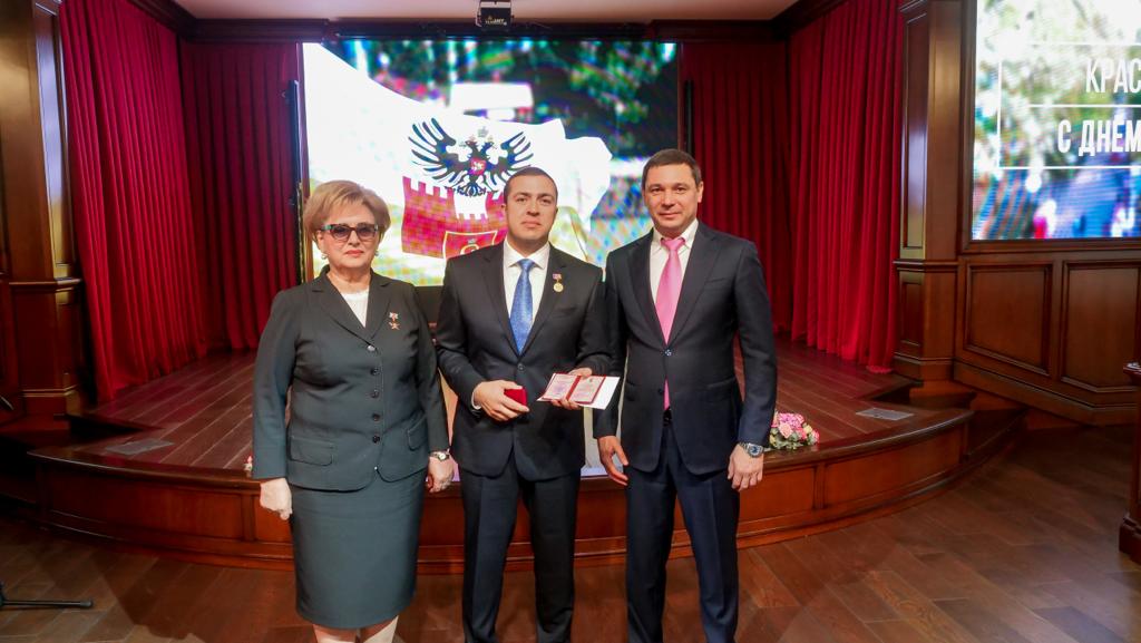  Николай Амосов получил медаль за активное участие в развитии Краснодара