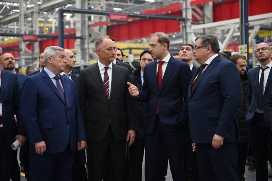 Первый в России тракторный завод полного цикла открыт в Ростове
