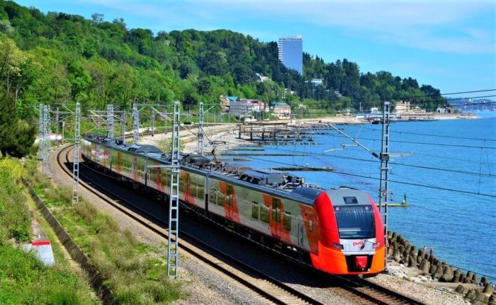 С 18 марта в Сочи изменится график движения поездов из-за ремонта железной дороги