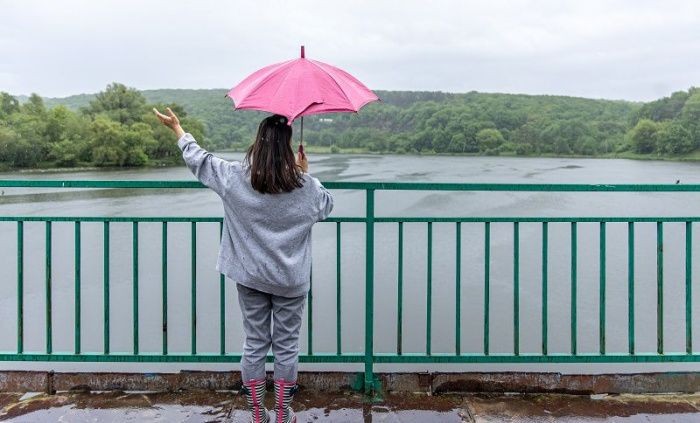 В Краснодарском крае объявлено штормовое предупреждения из-за сильных дождей и ветра