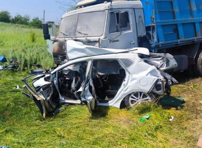 Три человека погибли в ДТП в Краснодарском крае Три человека погибли в ДТП в Краснодарском крае