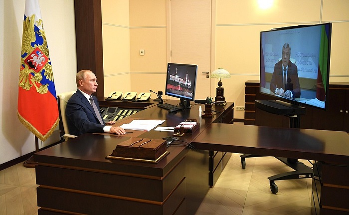 Владимир Путин наградил главу Дона орденом «За заслуги перед Отечеством» III степени