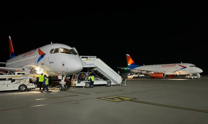 Авиарейс «Сочи – Баку» задержали в российском аэропорту на 10 часов