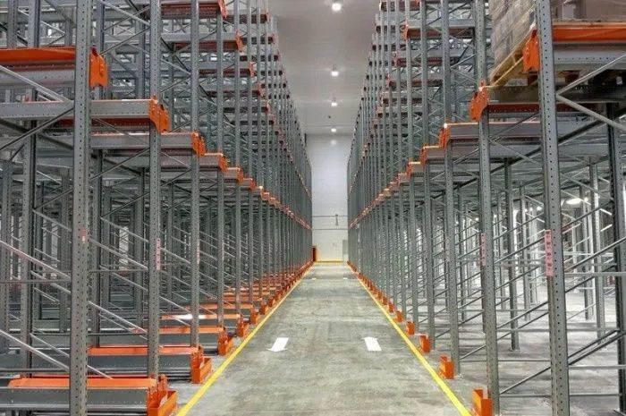 Логистический комплекс для кондитерской компании откроют в Ростове в 2025 году Логистический комплекс для кондитерской компании откроют в Ростове в 2025 году