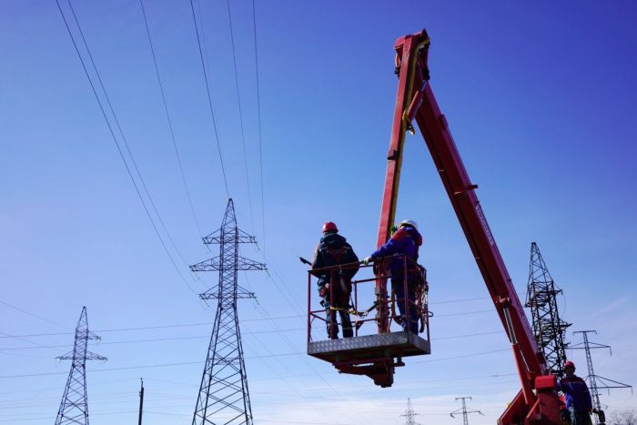 «Россети Северный Кавказ» с опережением календарного плана ремонтируют ЛЭП для повышения надежности электроснабжения в СКФО