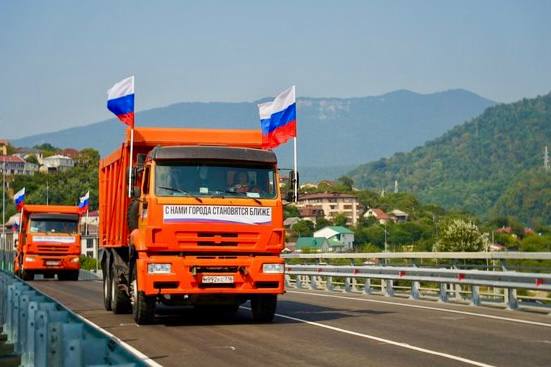 В Сочи запущено движение по новой части дороги будущего обхода Адлера В Сочи запущено движение по новой части дороги будущего обхода Адлера
