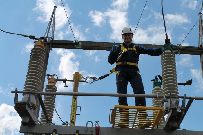 «Россети Северный Ка­вказ» повысили надеж­ность электроснабжен­ия 14 тысяч жителей двух районов Карачае­во-Черкесии 