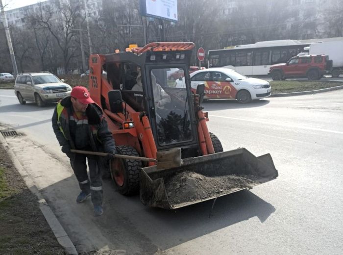 Москва безвозмездно передаст Ростовской области 214 единиц коммунальной техники