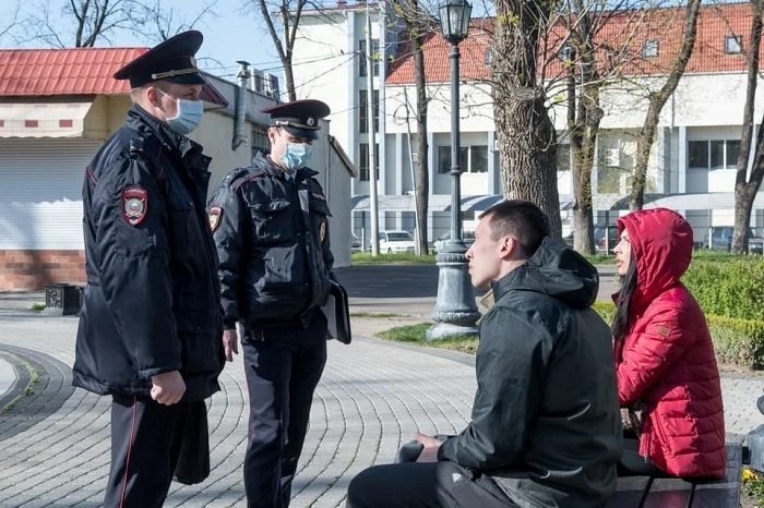 В Краснодаре за нарушение масочного режима за выходные составили 243 протокола