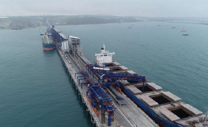 Новороссийская транспортная прокуратура проводит проверку по факту разлива мазута в порту Тамань