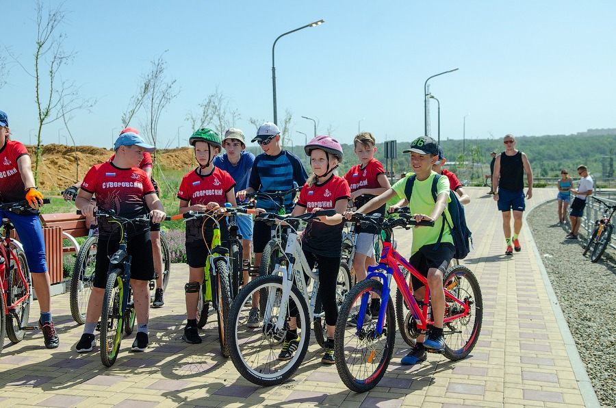 В ростовском районе «Суворовский» открыли велобеговую трассу