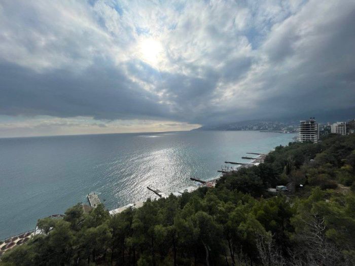 Предпринимателям Крыма разрешили пользоваться пляжами бесплатно