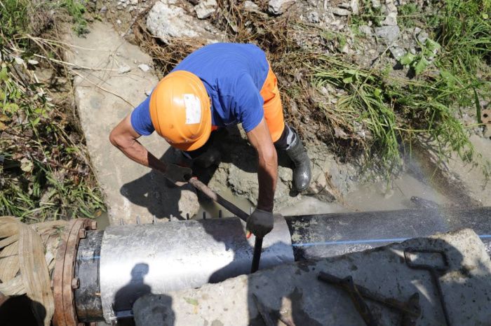В Сочи в результате оползня остались без воды 15 населенных пунктов