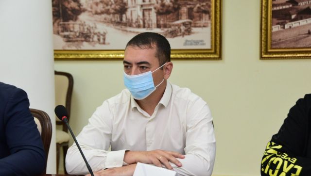Глава администрации Симферополя Валентин Демидов назначил Исляма Усеинова своим замом