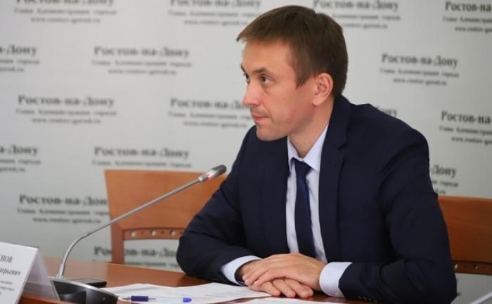 Глава департамента ЖКХ и энергетики Ростова Максим Неснов покинул свой пост 31 августа