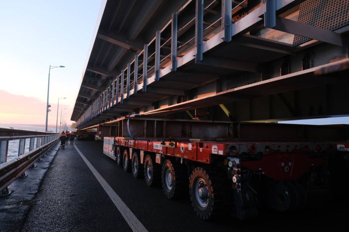 Восстановить автодорожную часть Крымского моста планируют в марте