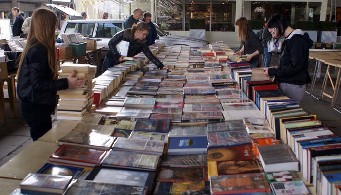 Ростов-на-Дону собирает книги на русском языке для Севастополя и Крыма