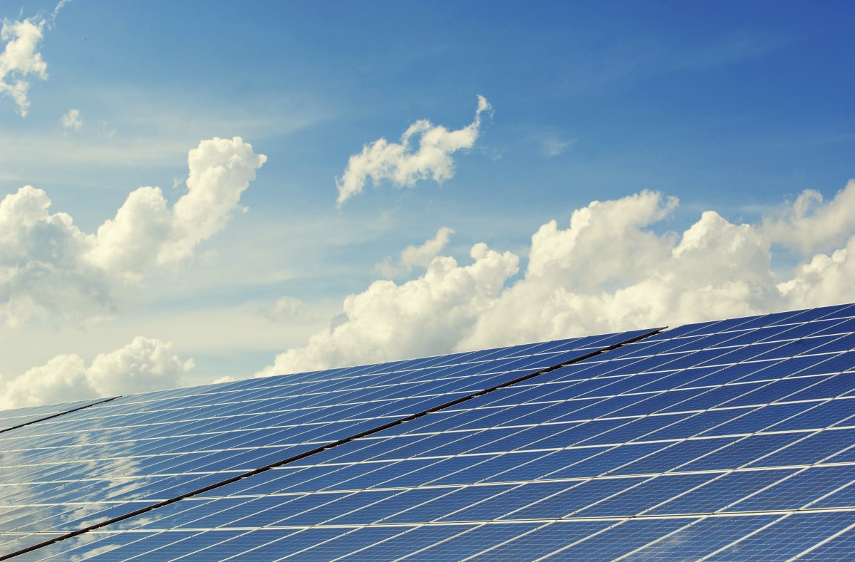 «ЛУКОЙЛ-Волгограднефтепереработка» запустит в начале следующего года солнечную электростанцию