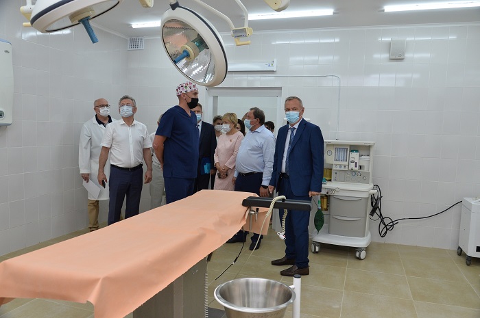 В Волгодонской больнице скорой медицинской помощи в рамках благотворительной помощи атомщиков отремонтированы и оснащены новым оборудованием приемный покой