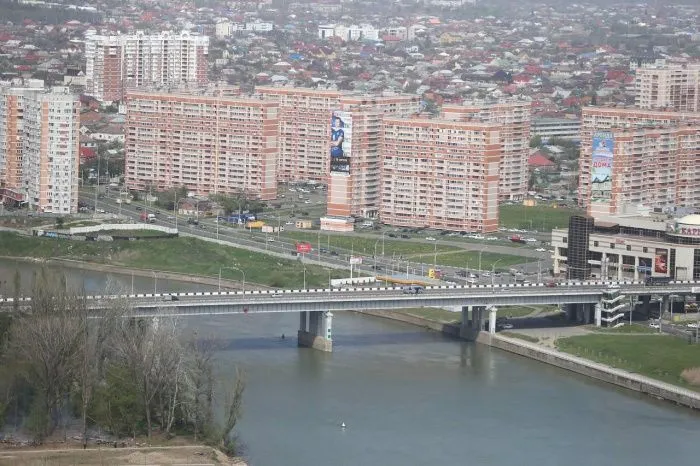 В апреле приступят к капитальному ремонту Тургеневского моста в Краснодаре В апреле приступят к капитальному ремонту Тургеневского моста в Краснодаре