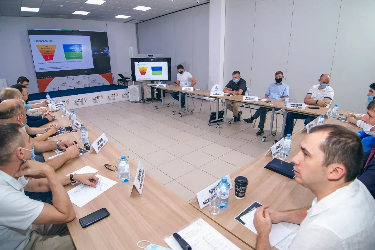 ИТ-сообщество обсудило создание Фонда ИТ-образования и цифровизации Ростовской области