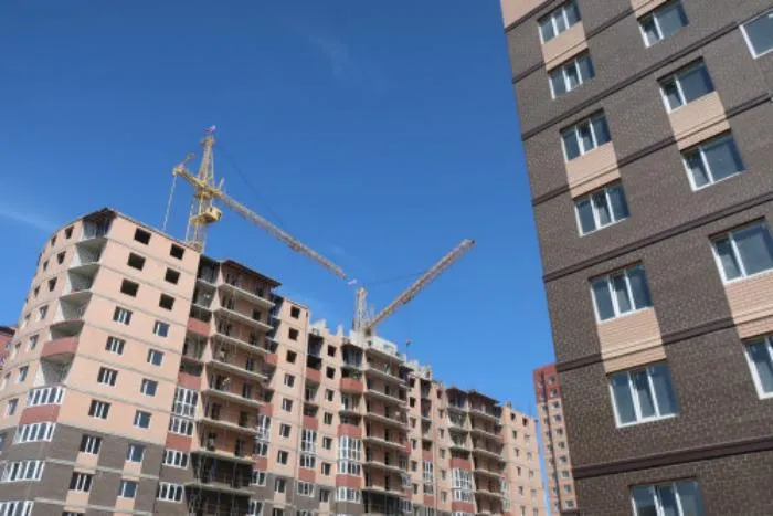 В Ростовской области в 2023 году на 40% снизятся темпы вывода на рынок нового жилья