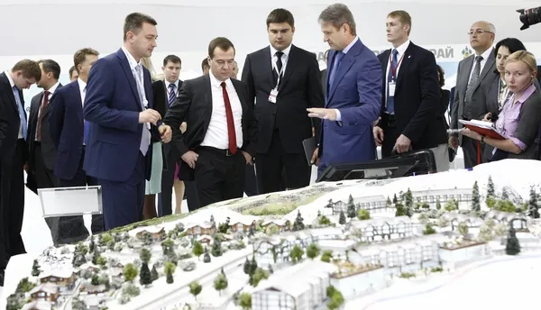 Тусовка чиновников: на что рассчитывает Краснодарский край на форуме «Сочи 2015»?