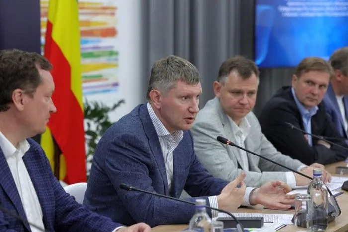 Глава Минэкономразвития РФ оценил экономический потенциал Ростовской области Глава Минэкономразвития РФ оценил экономический потенциал Ростовской области