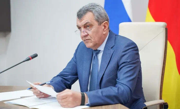 Глава РСО-Алания призвал ужесточить контроль за соблюдением ковидных ограничений
