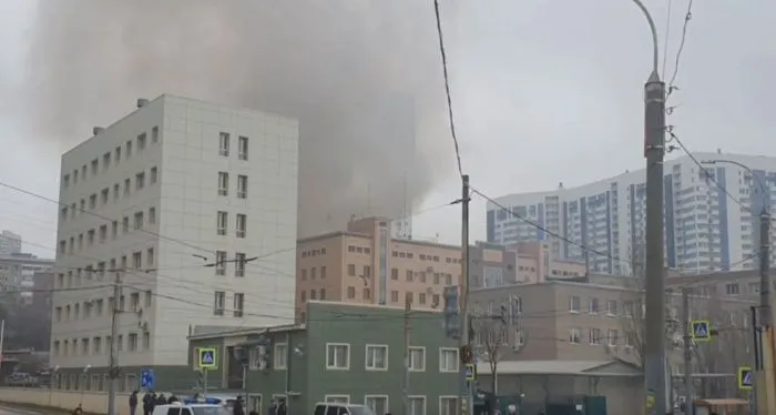 Во дворе погрануправления ФСБ в Ростове-на-Дону ликвидировано открытое горение