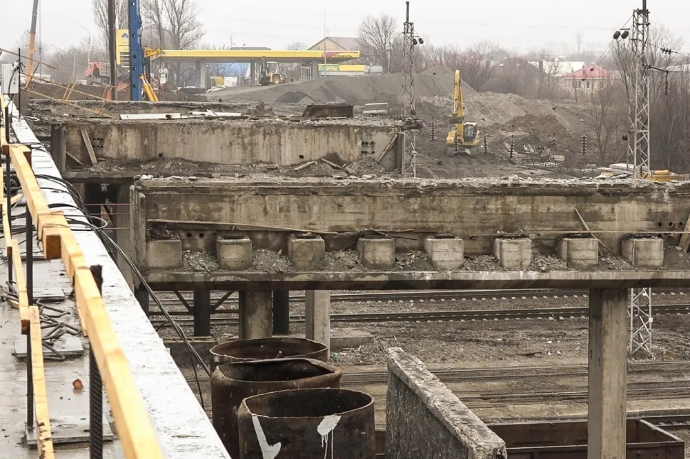 Суды утвердили выкупную цену земельных участков на месте строительства моста на ул. Малиновского
