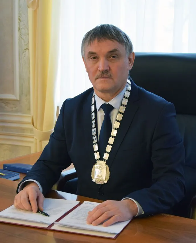 В Шахтах новым главой администрации города утвердили Андрея Горцевского