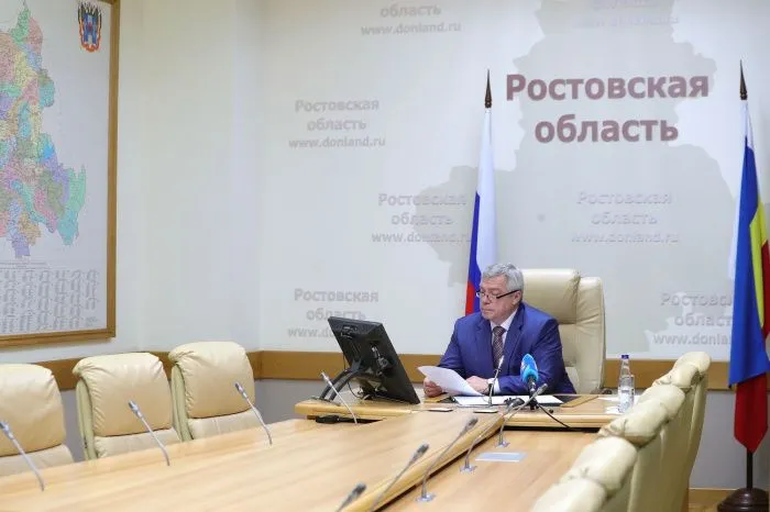 СМИ: Следственный комитет потребовал снять сенаторскую неприкосновенность с Василия Голубева СМИ: Следственный комитет потребовал снять сенаторскую неприкосновенность с Василия Голубева